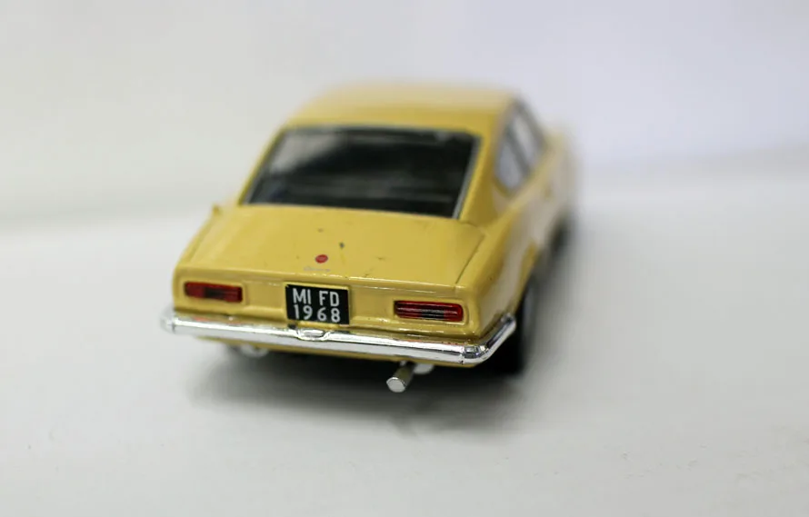 N orev 1:43 FIAT DINO игрушечная машинка из сплава, игрушки для детей, литая модель автомобиля, подарок на день рождения