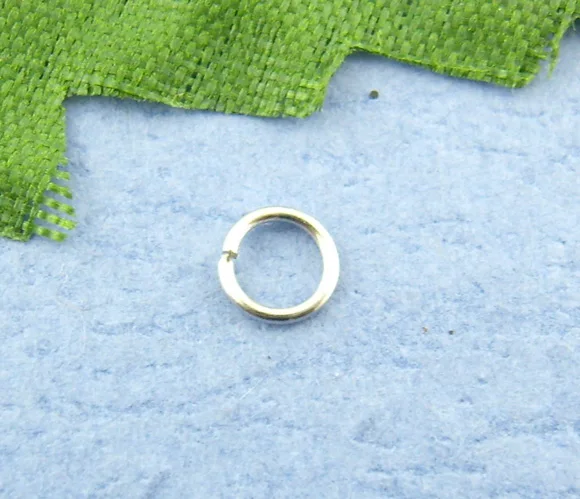 

650PCs Open Jump Ring Findings 4mm in dia. new