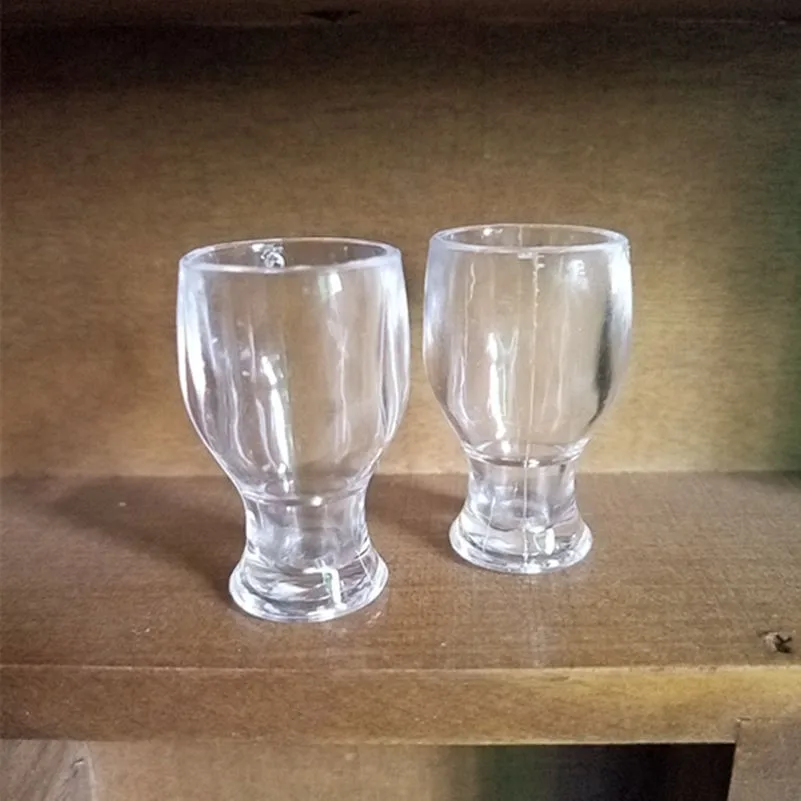 mini fake cups