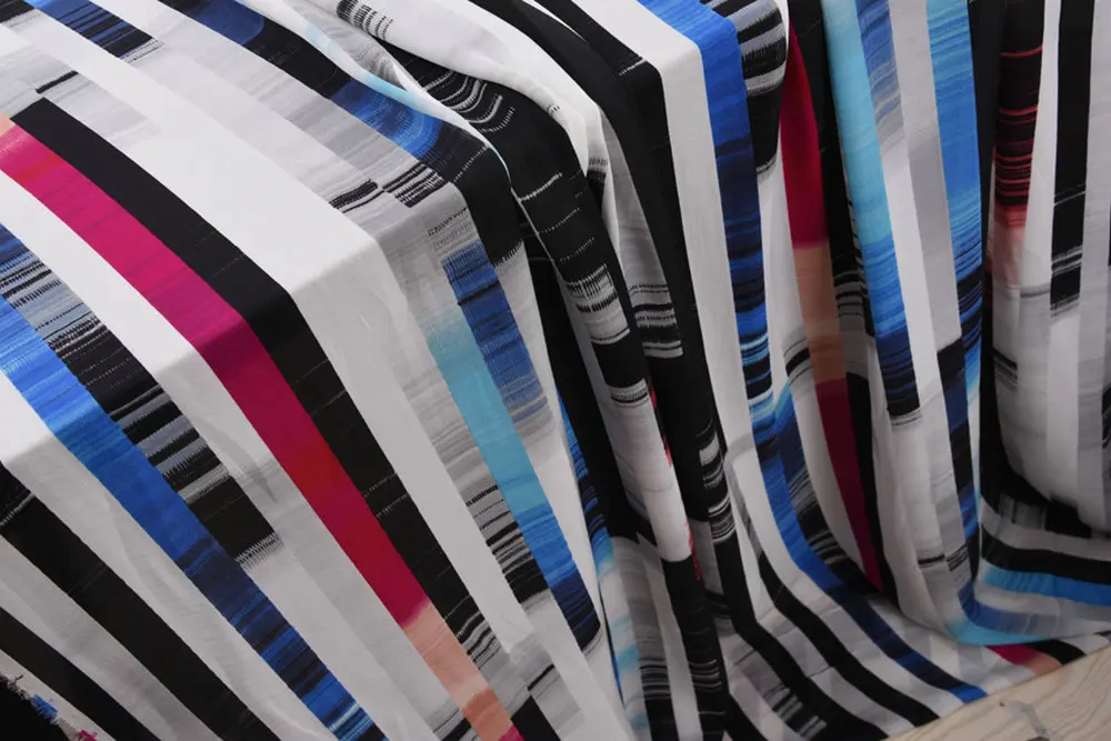 Дизайн Яркая полосатая Тяжелая шелковая шифоновая ткань с шелковым материалом