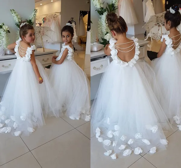 2018 Flower Girls Dresses For Weddings Scoop Ruffles Lace Tulle Pearls Backless Princess Children Wedding Birthday Party Dresses