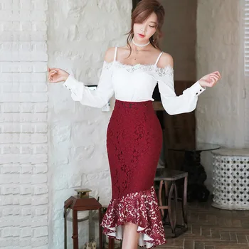 

2019 spring New arrival women off shoulder white slim sexy shirt and lace red pencil skirt comfortable 2 pieces party women sets