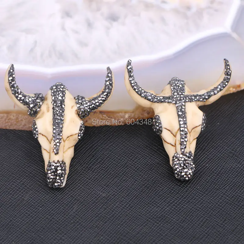 

5pcs Bull Head Pendant, Resin Horn Pendant with Pave Crystal OX Head Pendant Jewelry Fit Men Or Women