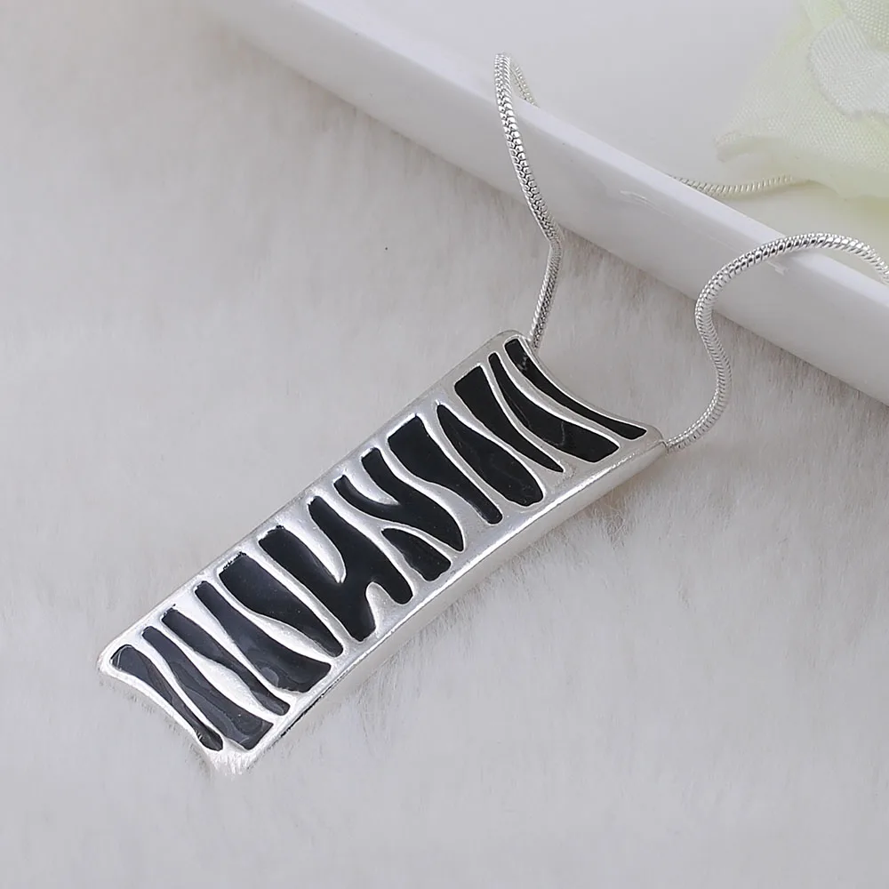 PENDANT-00060 (4)