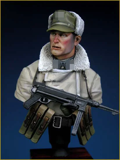 1/10 Scale Resin Bust Soldier With MP40