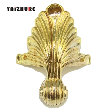 

8Pcs Case Box Corners Furniture Decor Triangle Pattern Carved Furniture Hardware Corner Antique Footing Yellow Protector