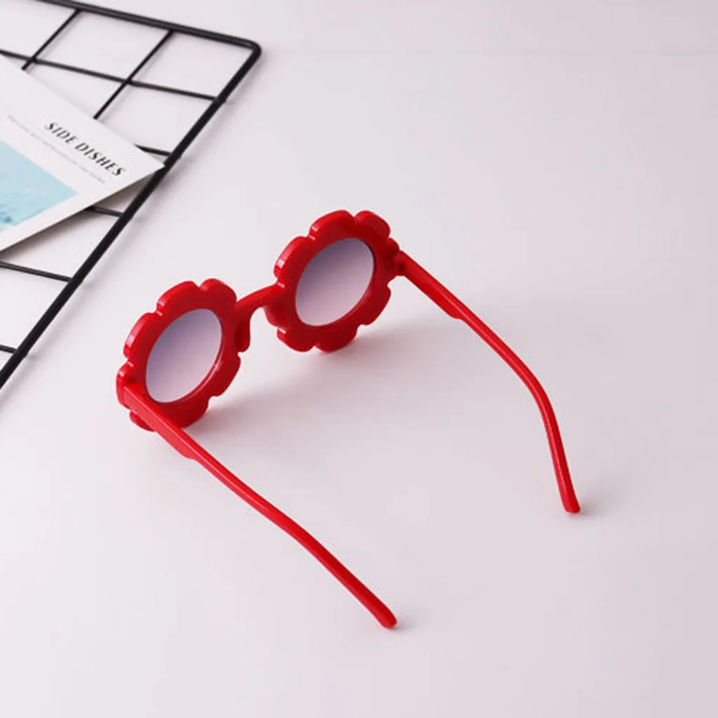 Hot Sale Summer Cute Sun Flower Kids Children Baby Boy Girl Soft Plastic UV400 Classic Vintage Holiday Sunglasses Headwear Acc