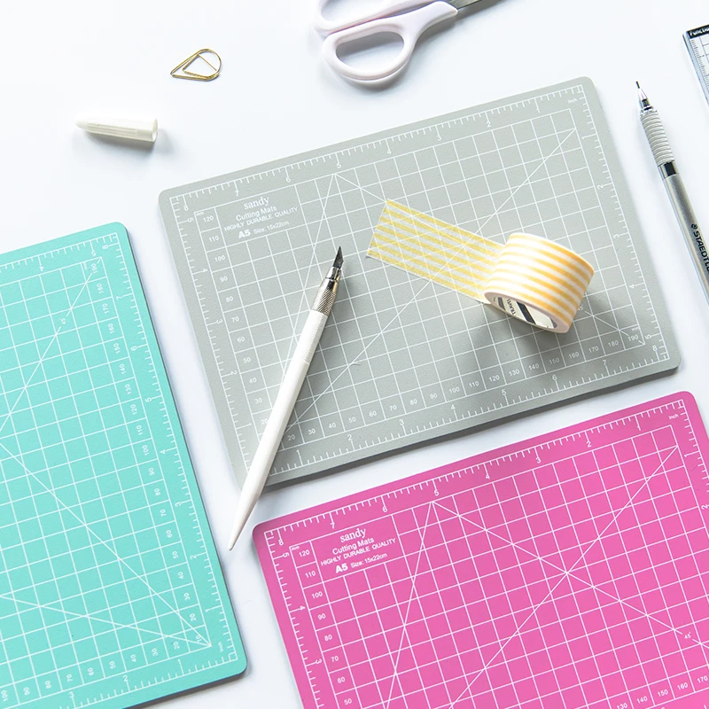 

A5 PVC Self Healing Cutting Mat Multifunction Craft Quilting Grid Lines Printed Board 150x220mm