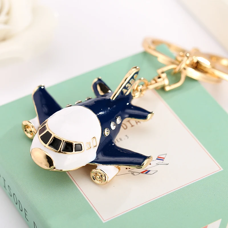

LLUNASBORE Creative Plane Design metal Keychain Car Key Chain Key Ring Car Pendants Keychain Jewelry accessories Gift Bag
