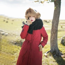 Зимний хлопковый теплый белый пуховик с пухом в стиле ретро