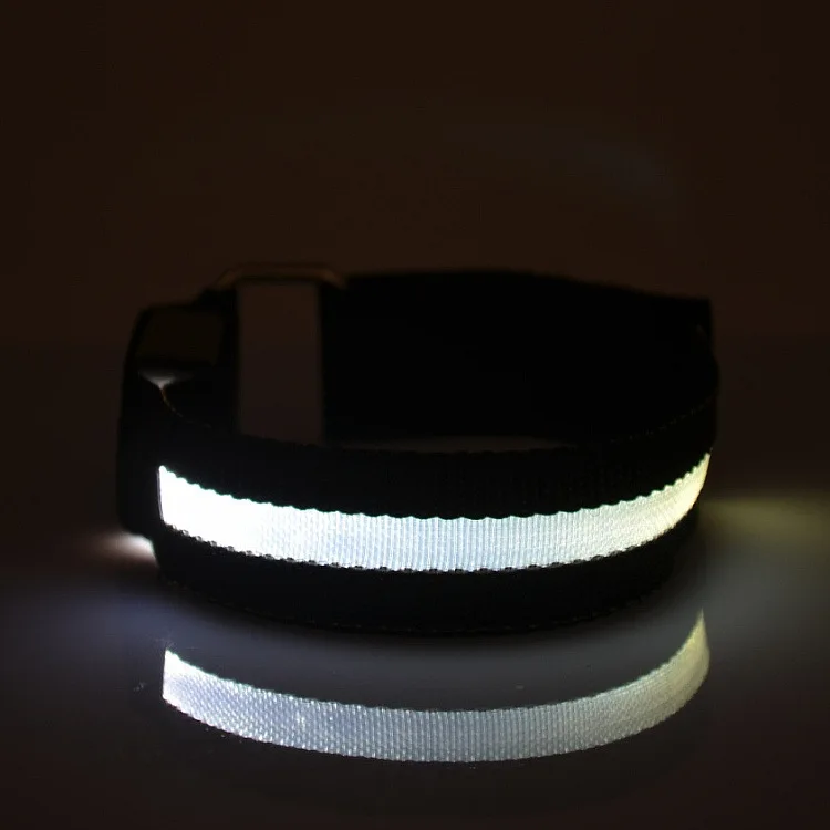 Top 2 PCS LED Running Light Sports Wristbands Adjustable Glowing Bracelets for Runners Joggers Cyclists Riding Safety Bike Bicycle 4 Top 2 PCS LED Running Light Sports Wristbands Adjustable Glowing Bracelets for Runners Joggers Cyclists Riding Safety Bike Bicycle 4