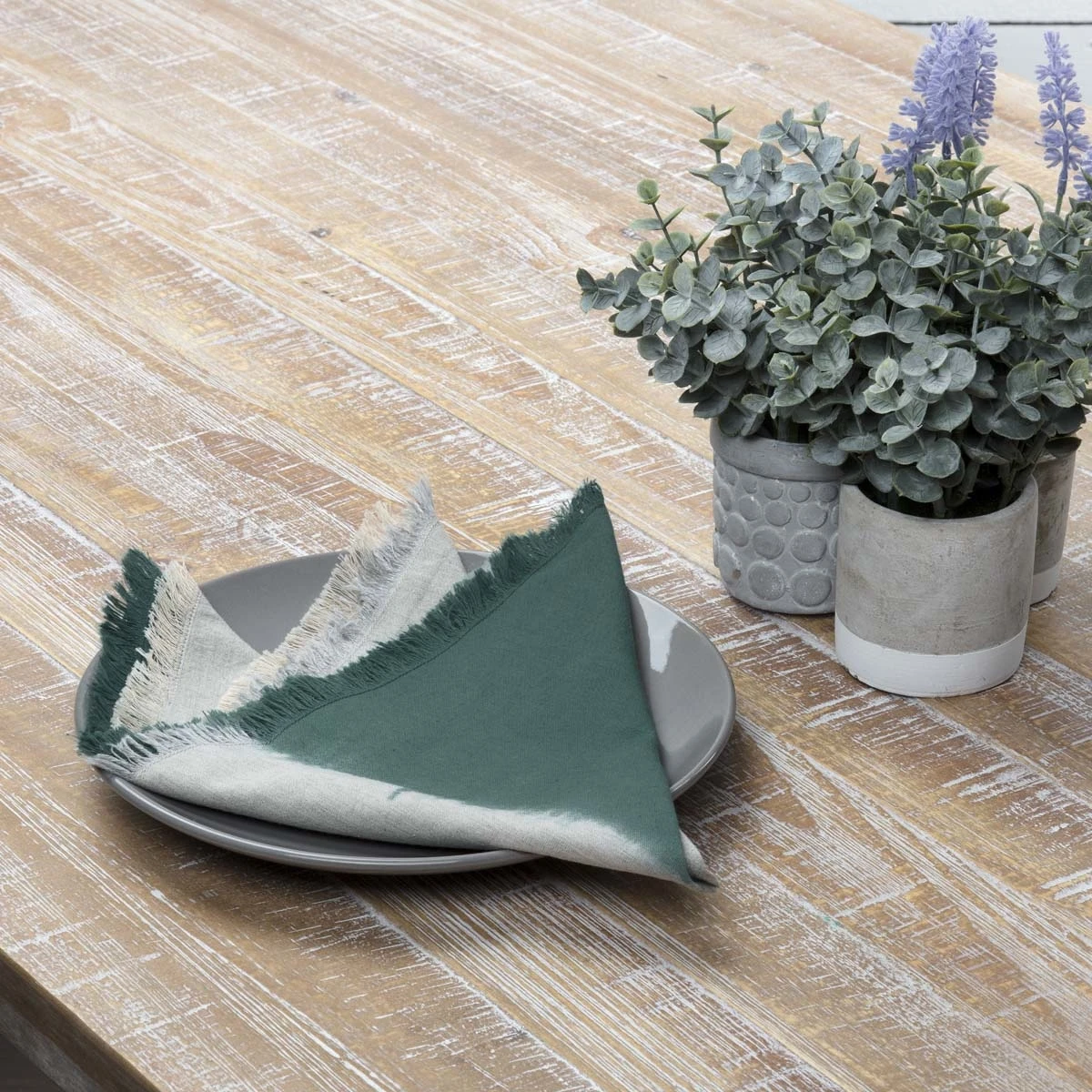 Farmhouse Tabletop & Kitchen Jessa Ombre Green Napkin Set of 6 (2)