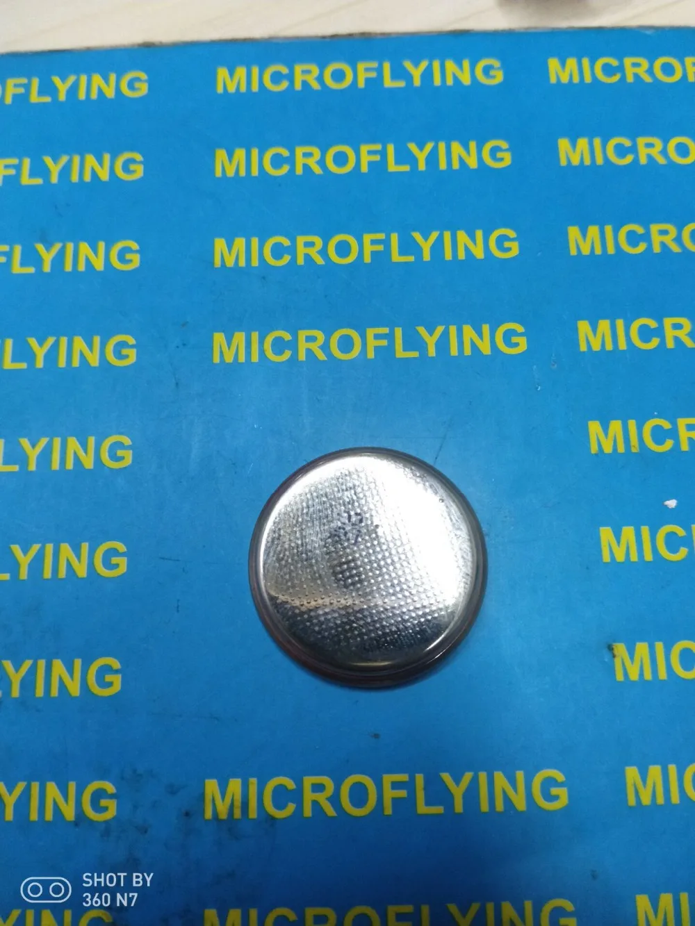 

Microflying2 pcs Новый литиевый аккумулятор CR2450N 3V Brand 2450