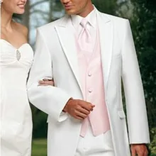 Новое поступление, изготовленный на заказ Белый Жених мужские костюмы для смокингов с светло-розовым жилетом, на заказ белый смокинг, индивидуальные мужские костюмы с отворотом