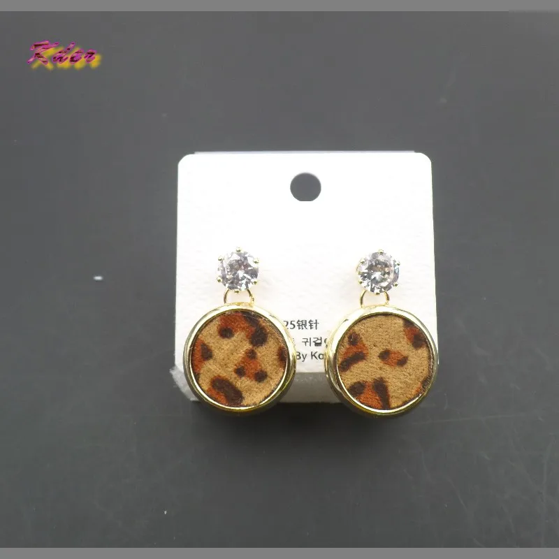 

Fashionable leopard-print Round Earrings for women's