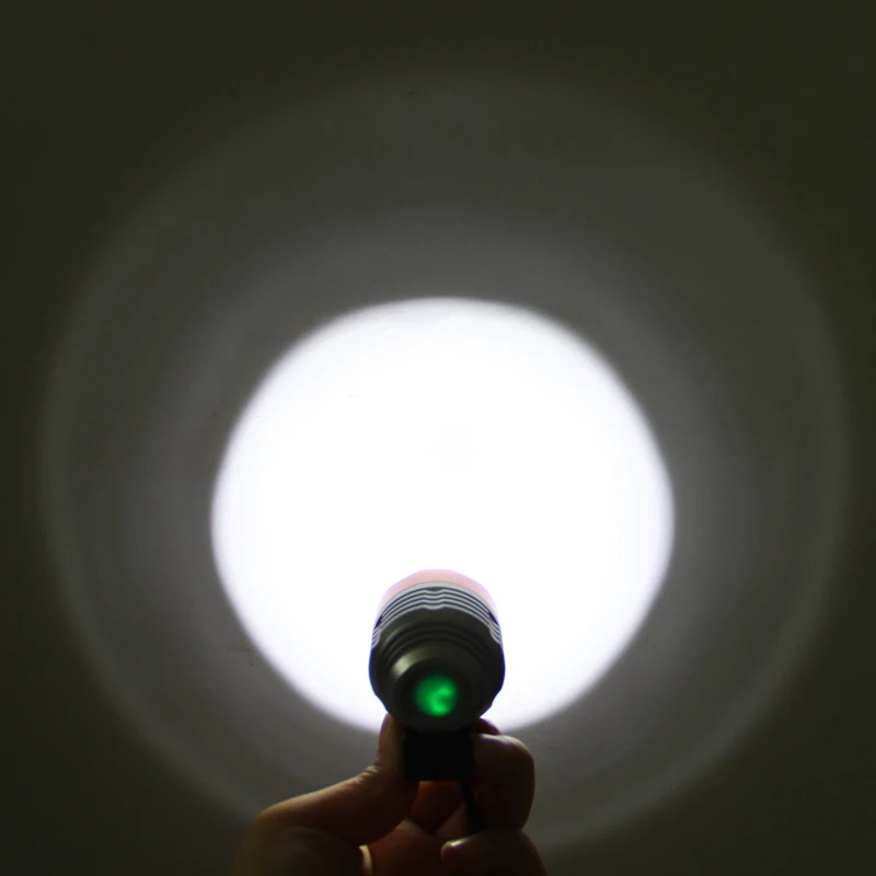 Top 8000 lumen T6 LED Bicycle Light Headlamp Front Head Torch Bike Headlight with Battery Pack+Charger 34