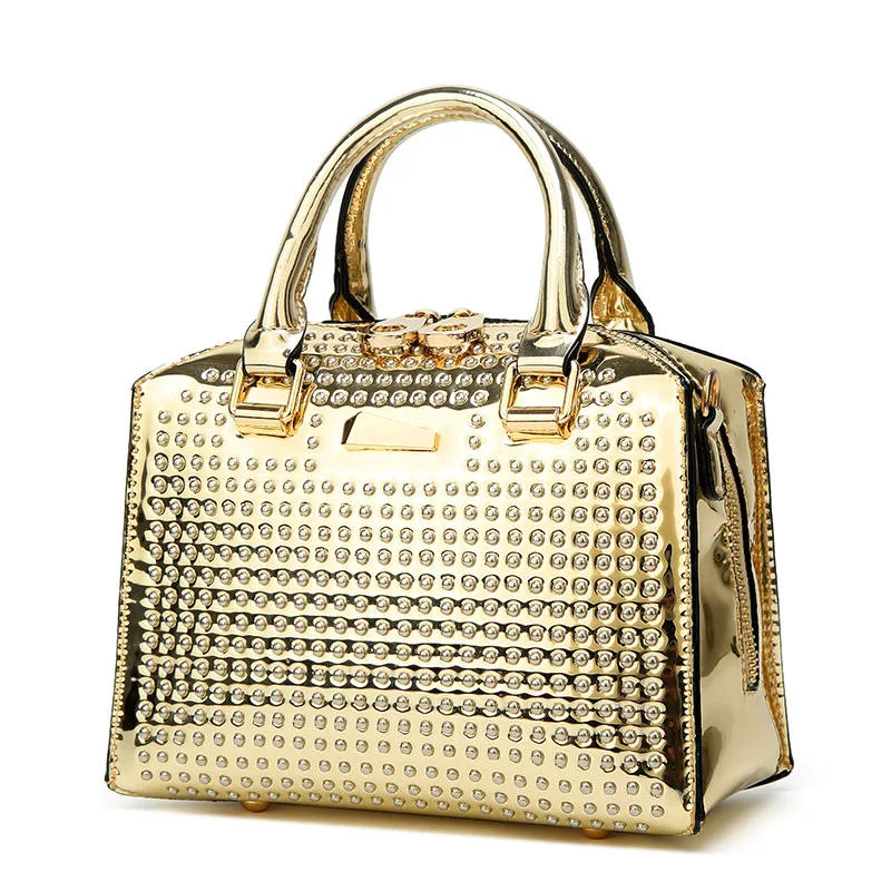 

2019 New Fashion Women Handbags European Design Patent Leather Ladies Shoulder Bags Female Girl Brand Luxury Rivet Crossbody Bag