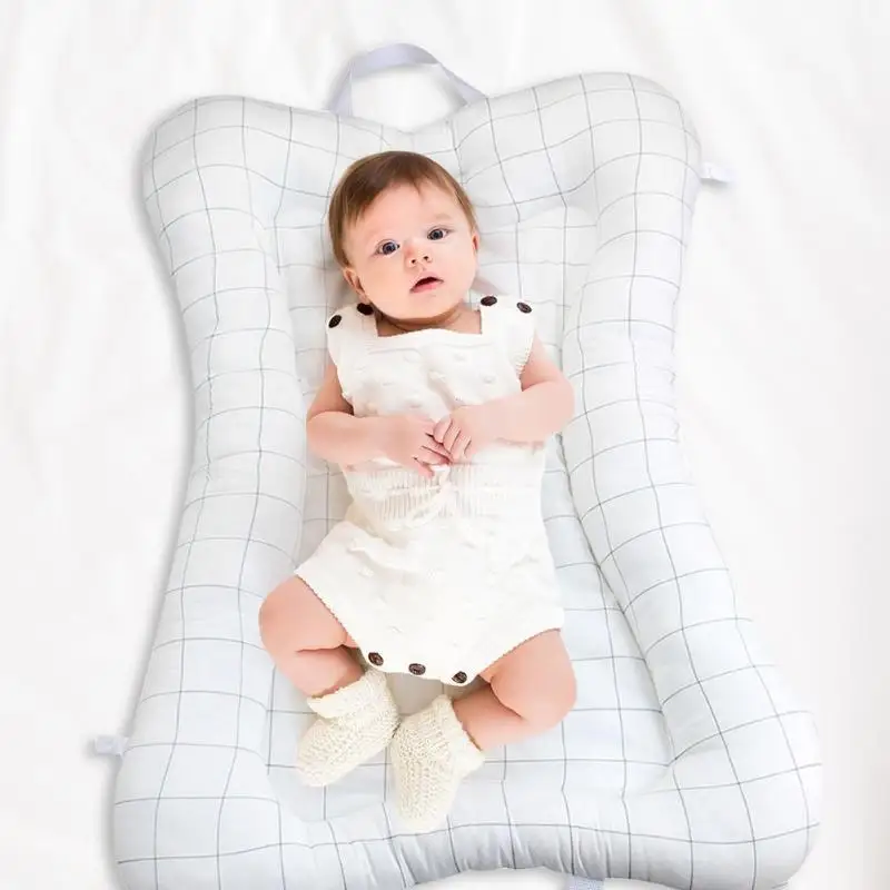 Детский коврик для новорожденных, постельные принадлежности, подушка для ползания, подушка для коррекции шеи, складная и удобная для переноски, для сна