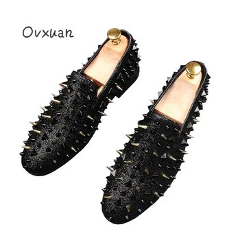 

Italian Designer Social Charming Casual Leather Rivet Spike Men Shoes Luxury Wedding Prom Night Club Dress Loafers Flats Shoes