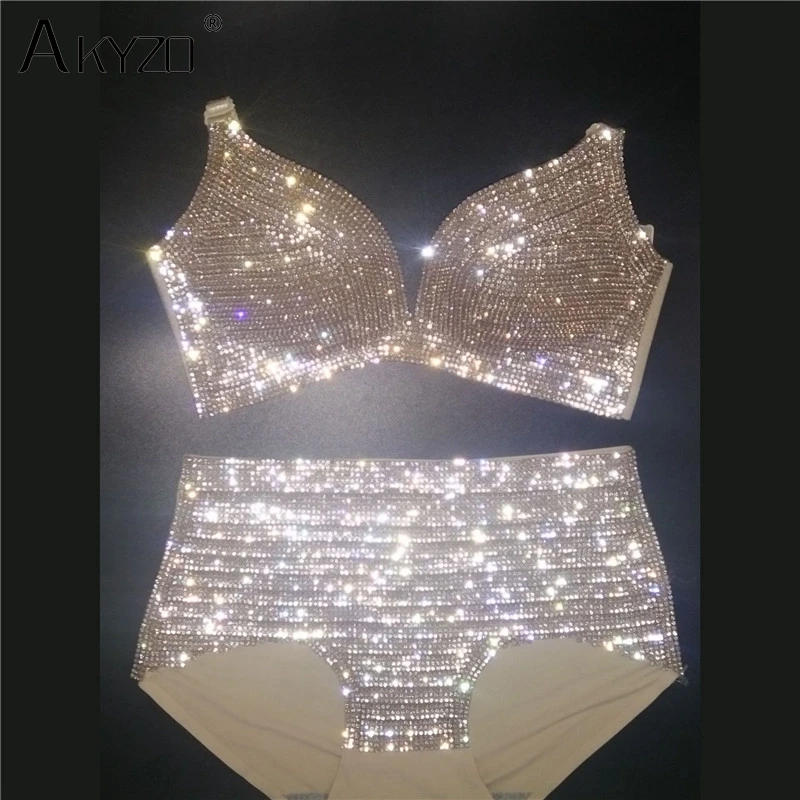 8796756560_317731003 (1)