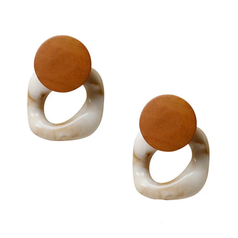 

Simple Hollow Stitch Irregular Wood light brown Acrylic Stud Earrings For Women Party Jewelry pendientes brincos New Korea