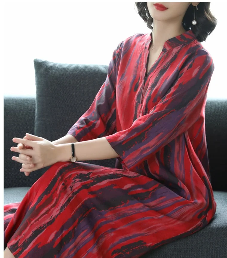 red dresses Новая женская одежда, высокая имитация шелка, платья с принтом, женские платья с v-образным вырезом, Национальная летняя одежда, праздничные платья - Цвет: red dresses