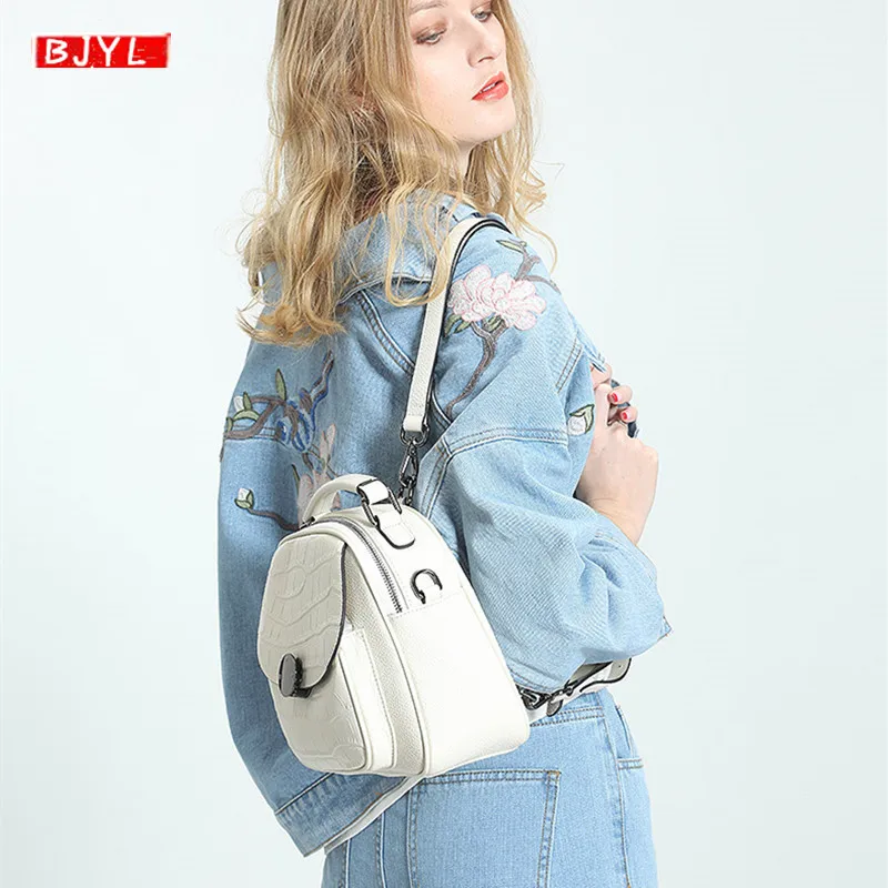 

2019 Luxury Fashion genuine leather Women backpack new wild female shoulder bag white Cowhide leather ladies small backpacks