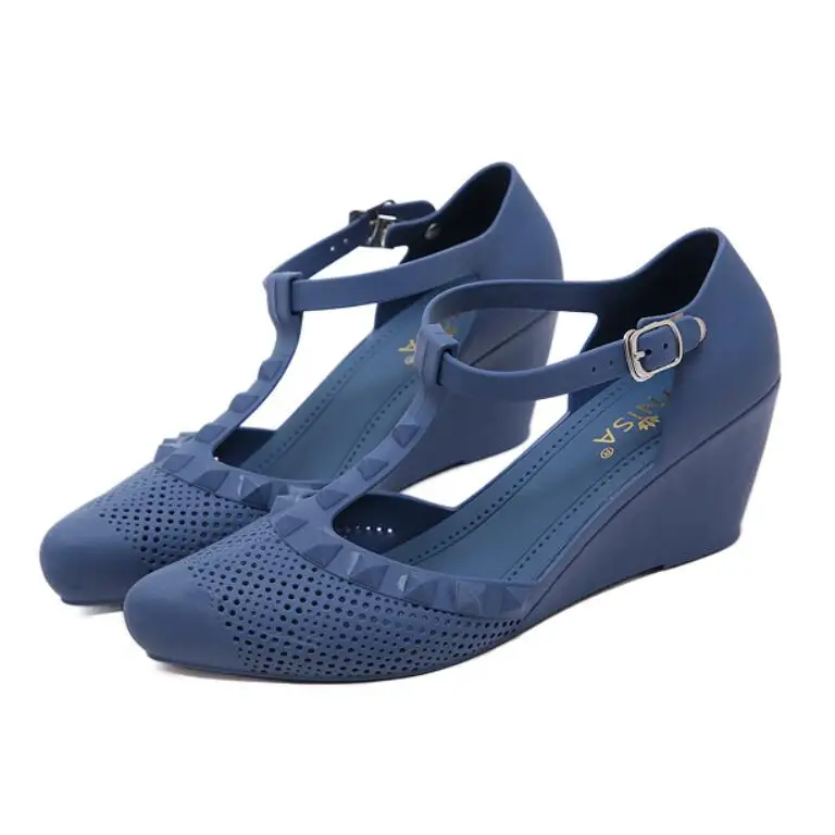 Rouroliu Women Wedges Sandals Pointed Toe Jelly Shoes Summer Breathable Hollow Out Beach Sandals Woman Buckle Strap FR94 Rouroliu Women Wedges Sandals Pointed Toe Jelly Shoes Summer Breathable Hollow Out Beach Sandals Woman Buckle Strap FR94