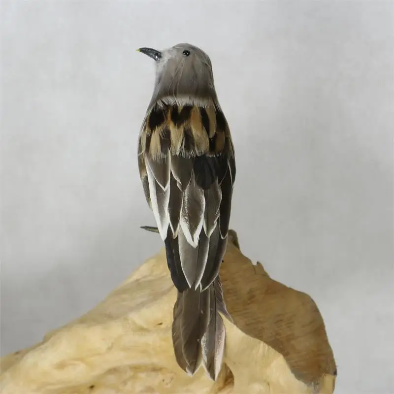 

Simulation of feather birds in the countryside fake bird decoration photography model props household furnishing holiday props