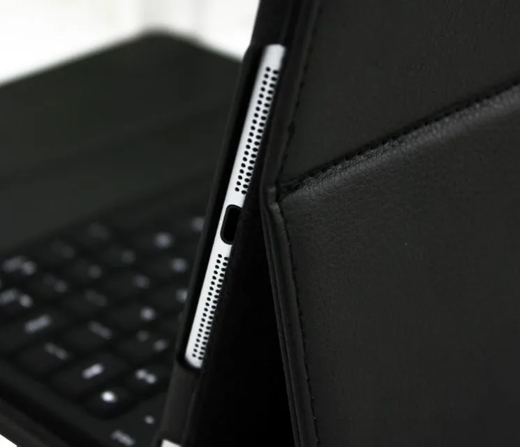 Беспроводной Bluetooth клавиатура Тонкий силиконовый искусственная кожа флип чехол для iPad 5/6/air 2/Pro 9.7 "Чехол