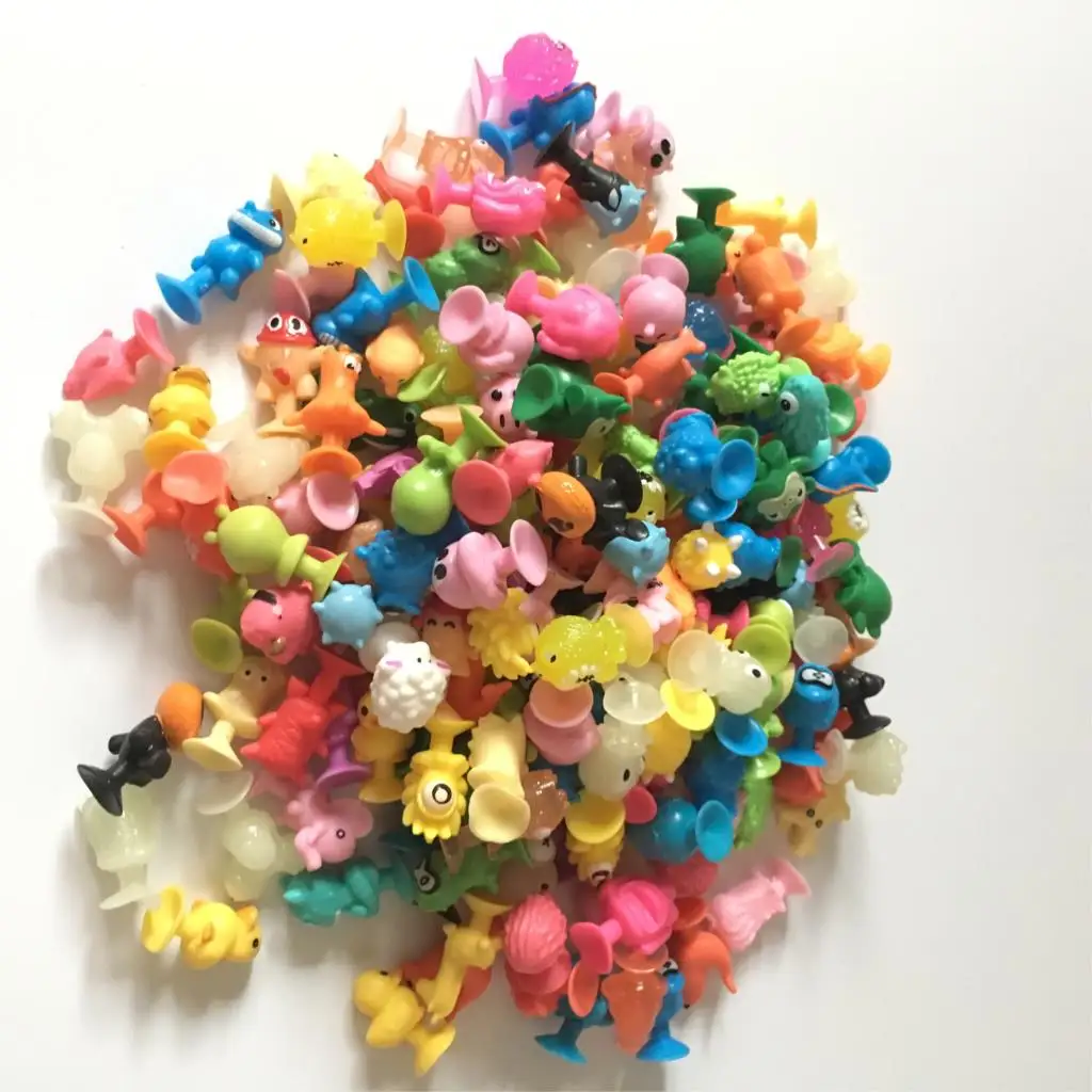 

100pcs/lot kids toys Animal cupule suckers for kids minifigures model doll mini action figure toys for children