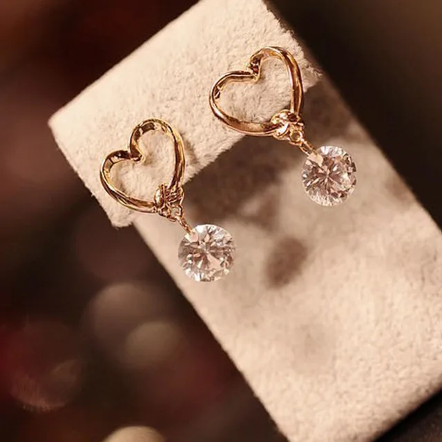 2017 S Cute Heart Shaped Earring Rhinestones Zircon Woman 2017 S Cute Heart Shaped Earring Rhinestones Zircon Woman Gold Color Valentine Day Gift Jewelry