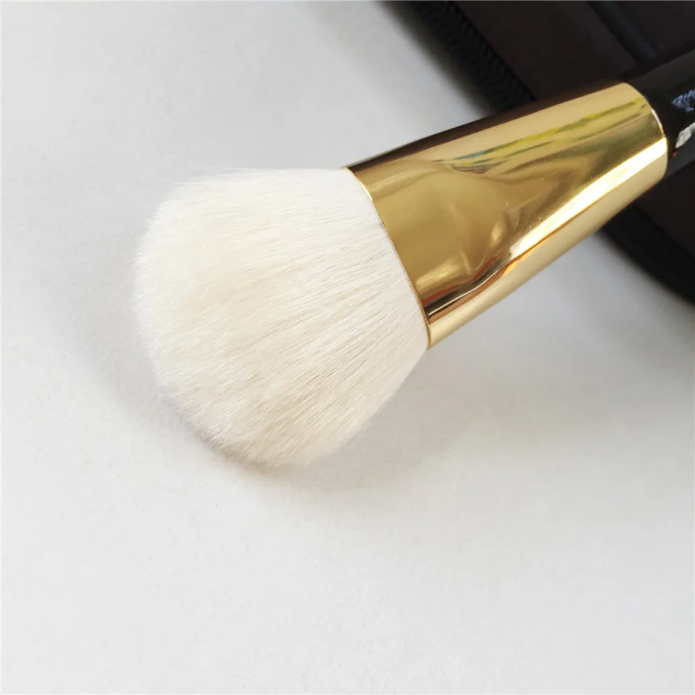 yani TF-SERIES CHEEK BRUSH 06 _ 6