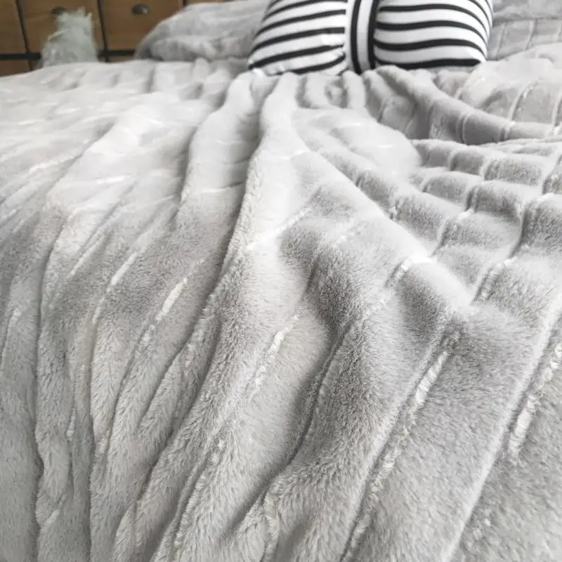)101