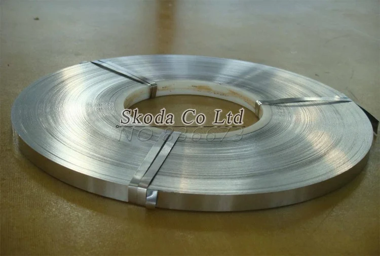 

Free Shipping 0.1 * 4MM Nickel-plated steel strip Battery welding dedicated Nickel Strip, battery connector piece