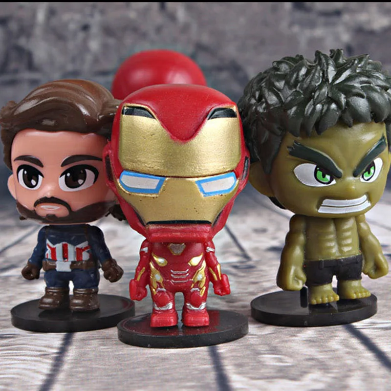 Disney версии Marvel Мстители фигурку периферийных устройств Человек паук Железный