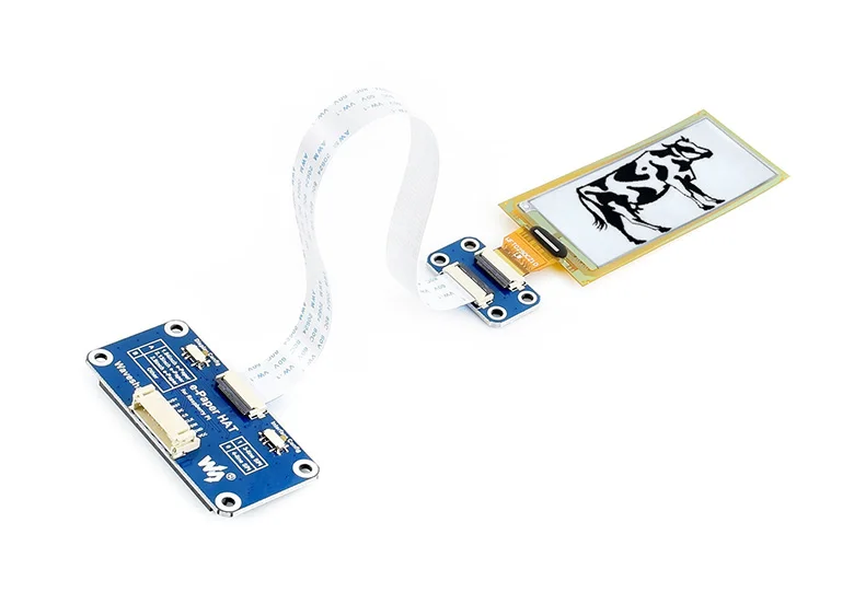 

2,9 дюйма e-Paper HAT (D) 296 × 128 resolutionсо встроенным контроллером, общаясь через SPI интерфейс, поддерживает частичное обновление.