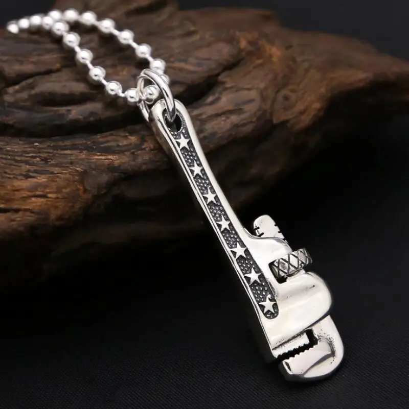 S925 sterling silver jewelry creative wrench pendant retro pendant (FGL)