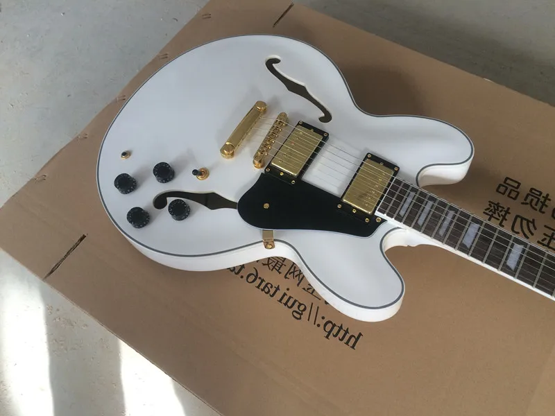 

Electric Guitar/Anmiyue White High Quality Guitar/Chinese Electric Guitar