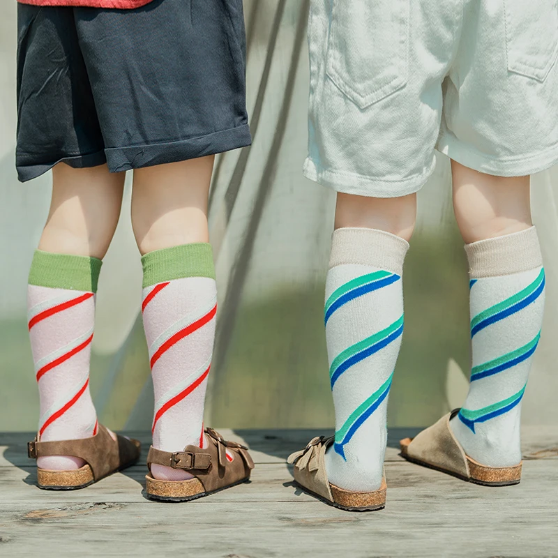 ZYZ/модные детские гольфы высокого качества для девочек; сезон весна-лето; хлопковая Спортивная одежда для малышей длинные носки для мальчиков; z061