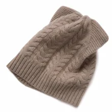 Качественная кашемировая шапка в полоску с кошачьими ушками и ушками