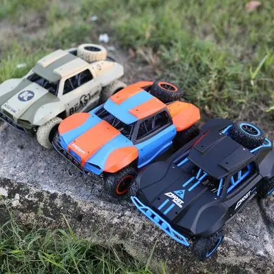 1:18 короткие грузовик 4WD Drift дистанционного Управление автомобиля радио led