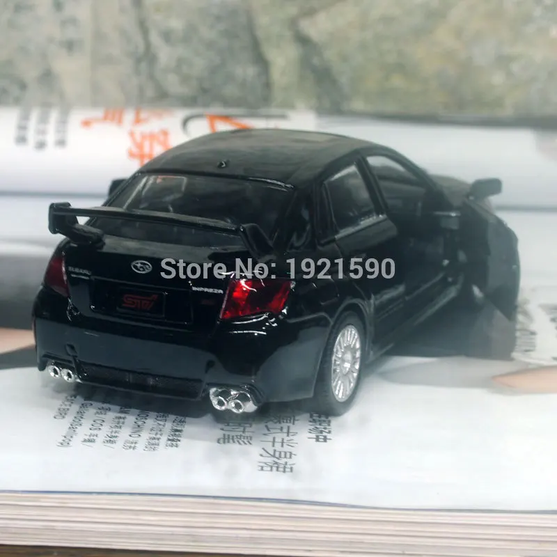 UNI 1/36 масштабные автомобильные игрушки Япония Subaru STI литье под давлением металлическая модель автомобиля для подарка/коллекции/детей