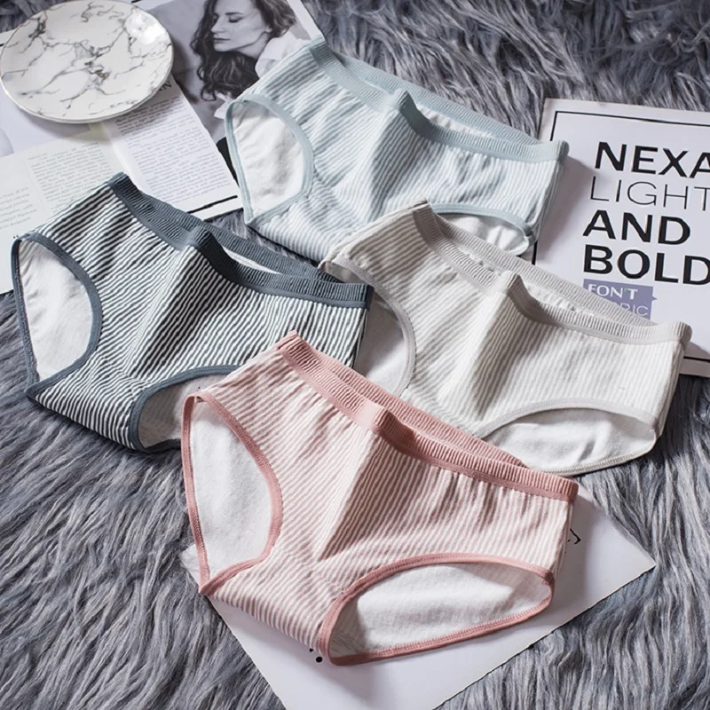 

2019 new underwear cotton striped girl cute underwear Japanese low waist briefs