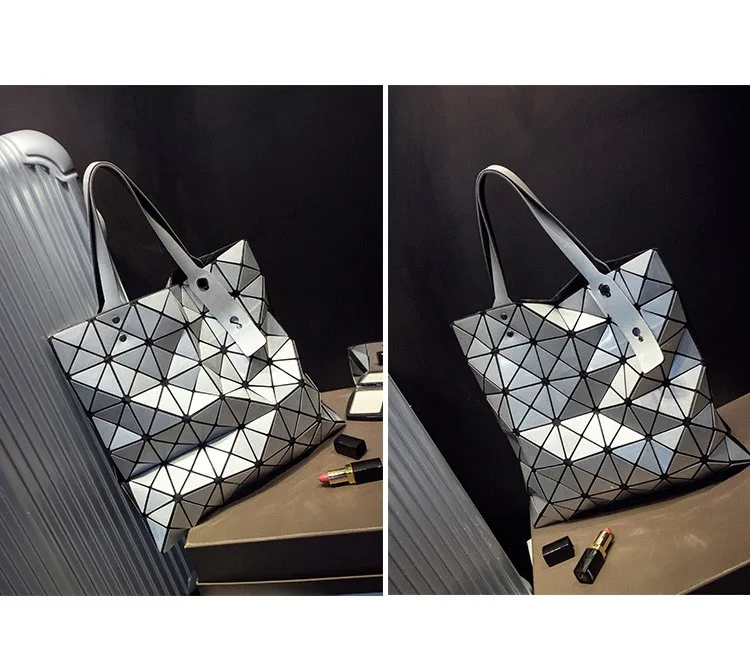 Deformable Women Handbag Geometry Quilted Plaid Mosaic Sequins Mirror Shoulder Tote Bag BaoBao Lattice Laser Foldable PU Bag (48)