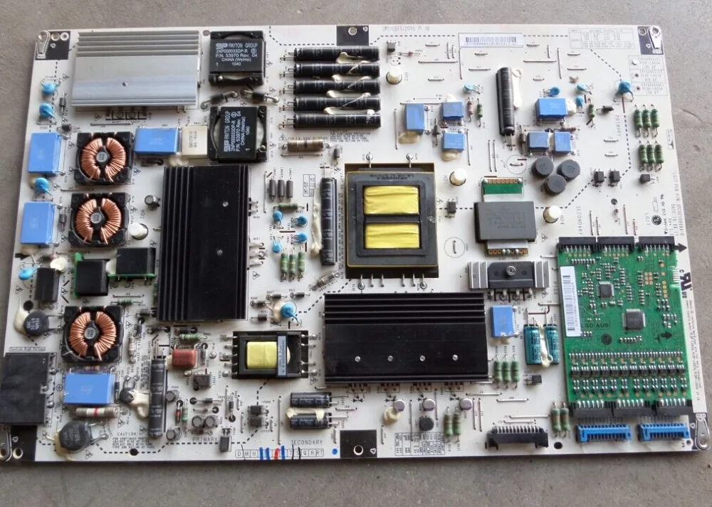 

EAY60803101 PLDF-L903A LGD42 3PCGC10008A-R Power Board