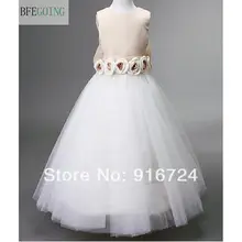 Платье трапециевидной формы с жемчужинами длиной до пола, атласный и тюлевый платье без рукавов с цветочным узором для девочек с бантом и цветами