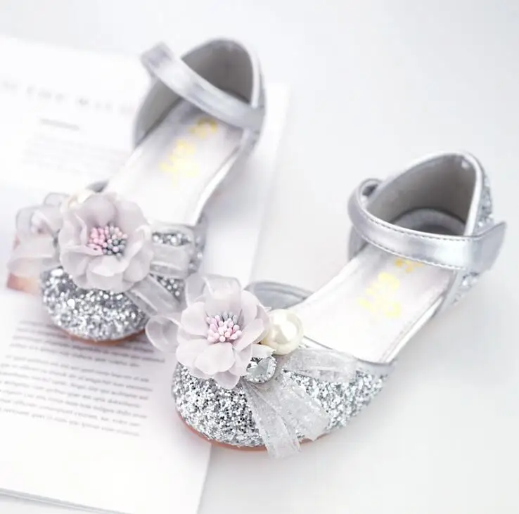 Изысканная Цветочная обувь для девочек с бантом из ленты принцесса танцевальная обувь с пайетками для детей baotou Повседневная Студенческая