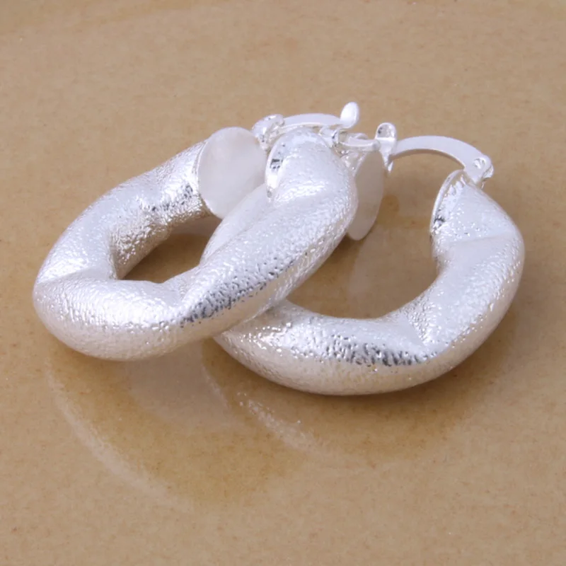NeeFu WoFu медные серьги siver металлические брендовые marque boucle doreil большие Brinco Orecchino di