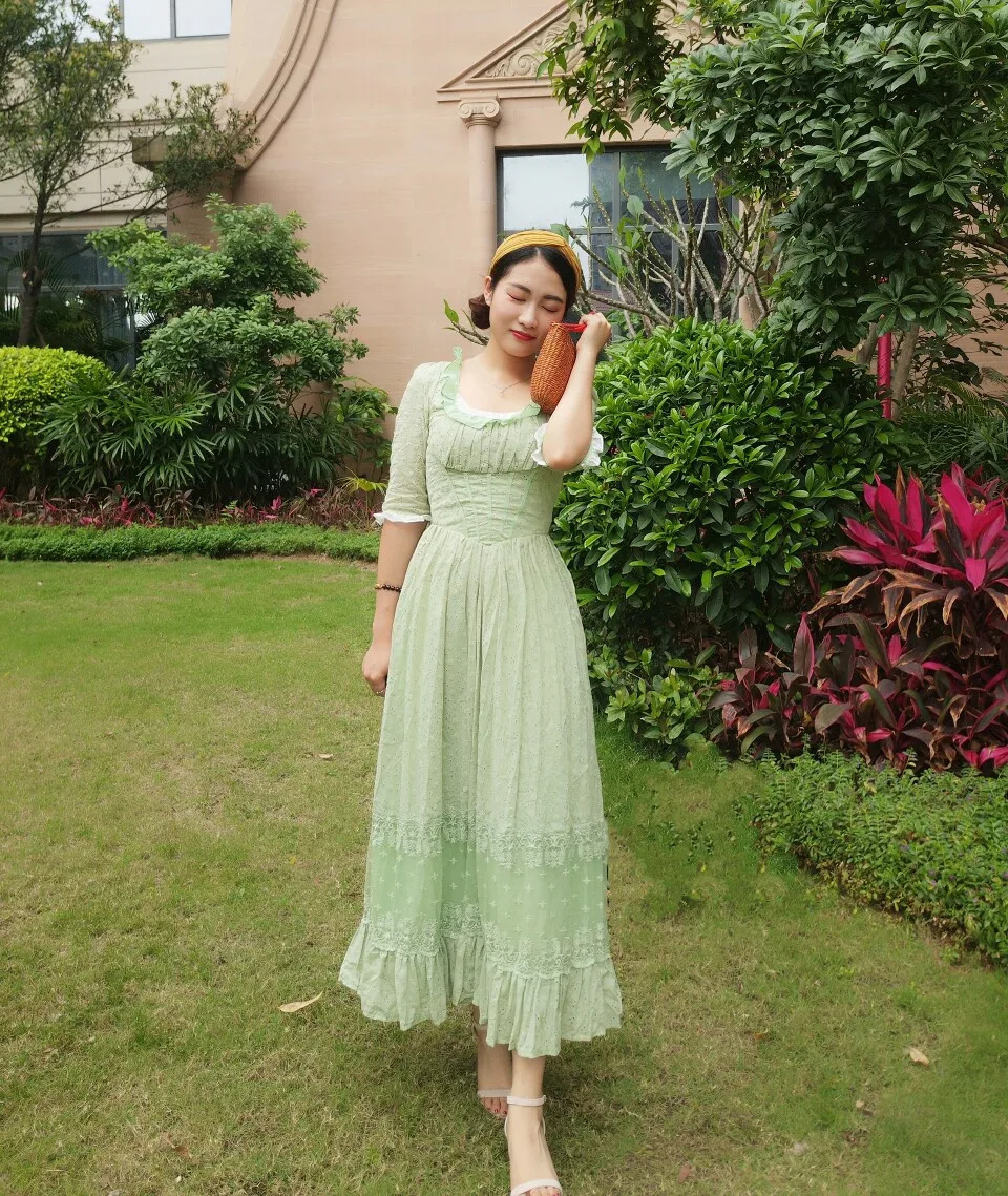 8829031676_717865291